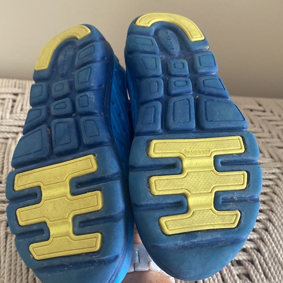 Stride rite water shoes size 12 - Picture 3 of 4